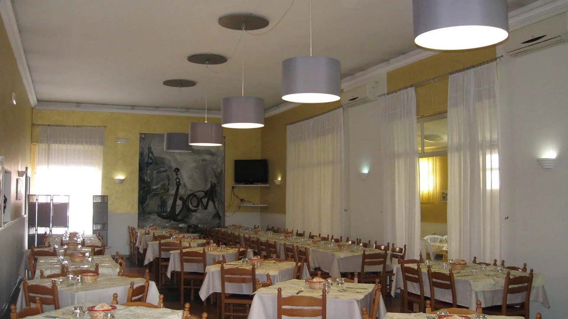 **  Hotel L'Ancora Avola Italy