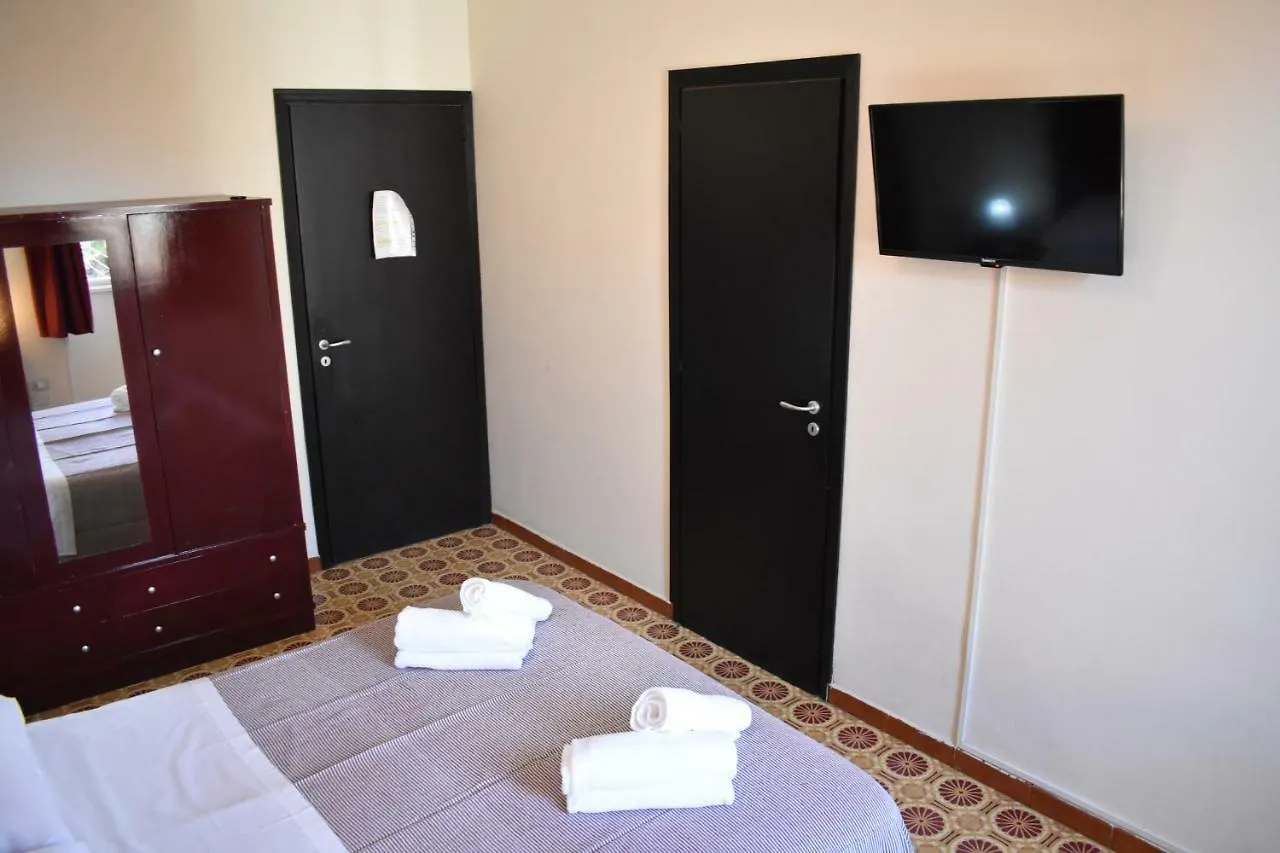 Hotel L'Ancora Avola 2*,
