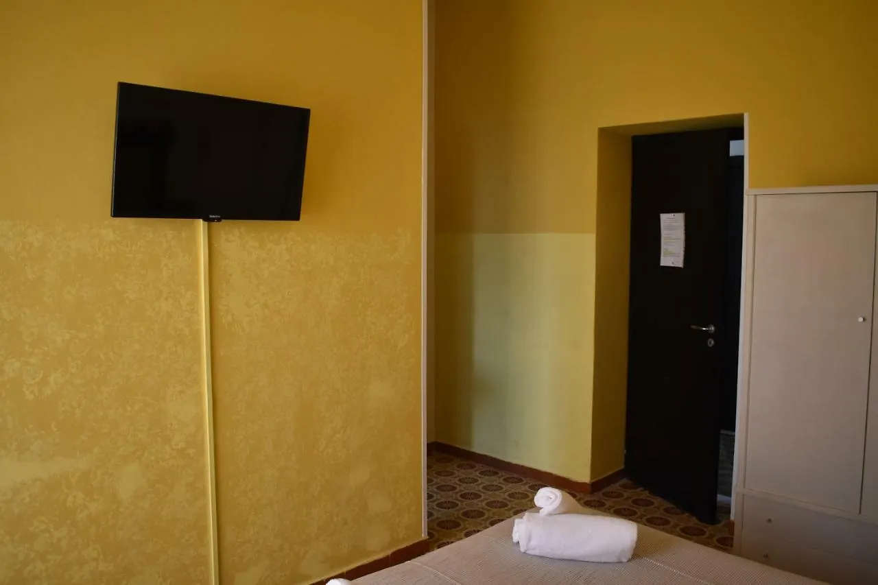 **  Hotel L'Ancora Avola Italy